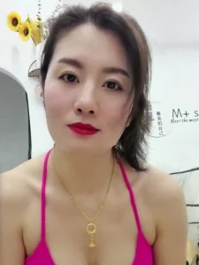 良家少妇控必备！风韵犹存如狼似虎的年纪
