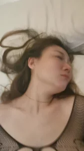 露脸人妻